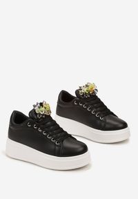 Renee - Czarne Sneakersy z Kolorowymi Kryształami na Platformie Dolapse. Nosek buta: okrągły. Zapięcie: sznurówki. Kolor: czarny. Wzór: kolorowy. Obcas: na platformie. Wysokość obcasa: niski #3