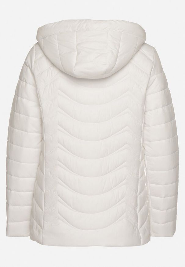 Born2be - Biała Pikowana Kurtka z Kapturem z Możliwością Odpięcia Natisme. Okazja: na co dzień. Typ kołnierza: kaptur. Kolor: biały. Materiał: jeans. Styl: elegancki, casual