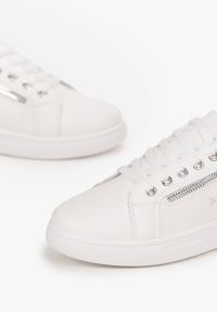 Born2be - Biało-Srebrne Sneakersy z Imitacją Skóry Węża Prarese. Okazja: na co dzień. Kolor: biały. Materiał: skóra #5