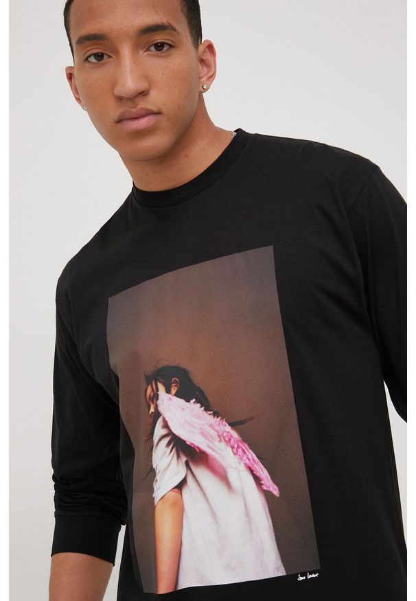 Vans longsleeve bawełniany X SARA LORUSSO kolor czarny z nadrukiem. Kolor: czarny. Materiał: bawełna. Długość rękawa: długi rękaw. Wzór: nadruk