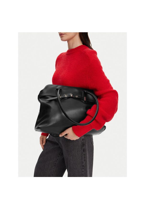 Torebka DeeZee. Kolor: czarny