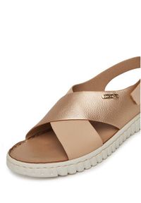 Go Soft Sandały LA3T9143-8 Złoty. Kolor: złoty. Materiał: materiał, syntetyk