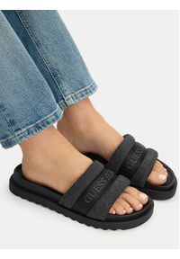 Guess Jeans Klapki EO-GJ2123 Czarny. Kolor: czarny. Materiał: materiał #4