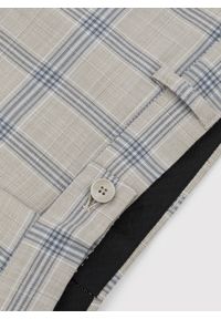 Pako Lorente - PAKO LORENTE – Beżowe spodnie garniturowe w kratę. Okazja: na wesele, na ślub cywilny, na komunię. Kolor: beżowy. Materiał: poliester, wiskoza, elastan, tkanina. Wzór: gładki. Sezon: wiosna, lato. Styl: elegancki #5