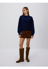 Reserved - Sweter z dodatkiem wełny - granatowy. Kolor: niebieski. Materiał: wełna