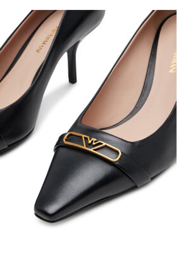 Emporio Armani Czółenka X3E488 XF271 00002 Czarny. Kolor: czarny. Materiał: skóra. Obcas: na szpilce
