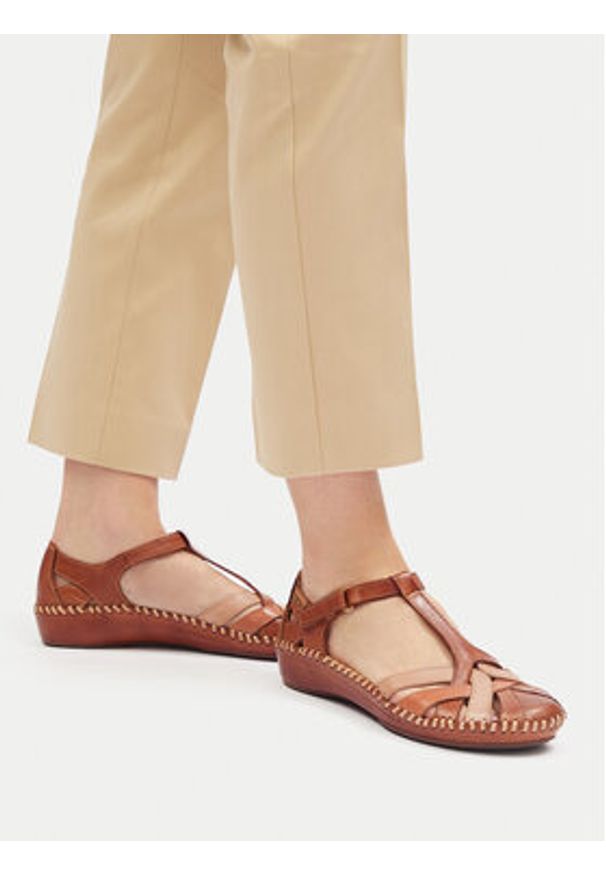 Pikolinos Sandały 655-0732C5 Brązowy. Kolor: brązowy. Materiał: skóra