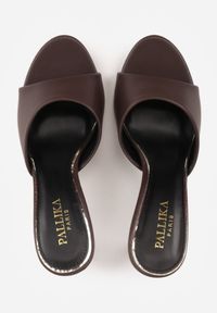 Renee - Brązowe Klapki z Wyciętą Cholewką Glyserris. Okazja: na imprezę, na co dzień. Kolor: brązowy. Materiał: skóra. Styl: casual, elegancki #2