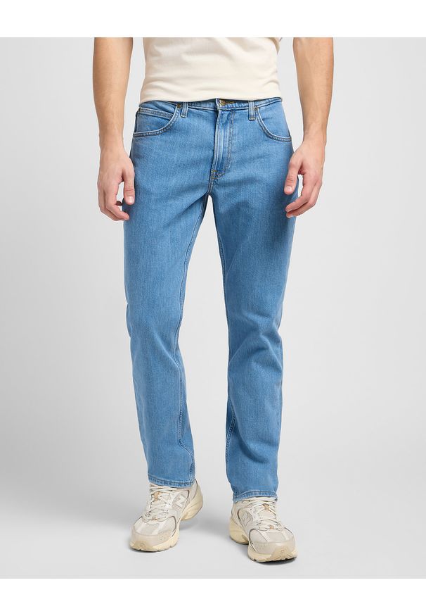 Lee - MESKIE SPODNIE LEE BROOKLYN STRAIGHT LIGHT STONE 112145194