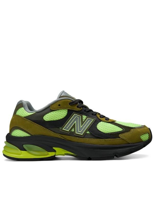 Buty unisex New Balance ABZORB U20106KV - zielone. Kolor: zielony. Materiał: zamsz, guma. Szerokość cholewki: normalna. Sezon: lato. Sport: bieganie