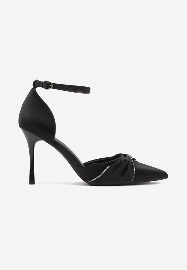 Born2be - Czarne Eleganckie Szpilki z Marszczonym Noskiem w Szpic i Paskiem przy Kostce Ziviena. Okazja: na spotkanie biznesowe. Zapięcie: pasek. Kolor: czarny. Materiał: jeans, jedwab. Obcas: na szpilce. Styl: elegancki