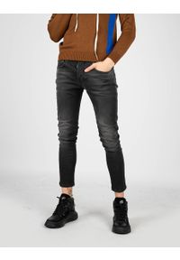 Takeshy Kurosawa Sweter "With Hood" | 83149 | Maglia | Mężczyzna | Brązowy. Okazja: na co dzień. Kolor: brązowy. Materiał: akryl, wełna. Wzór: aplikacja. Styl: casual #8