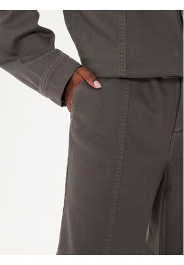 GESTUZ - Gestuz Kombinezon Mirza 10908721 Szary Relaxed Fit. Kolor: szary. Materiał: bawełna
