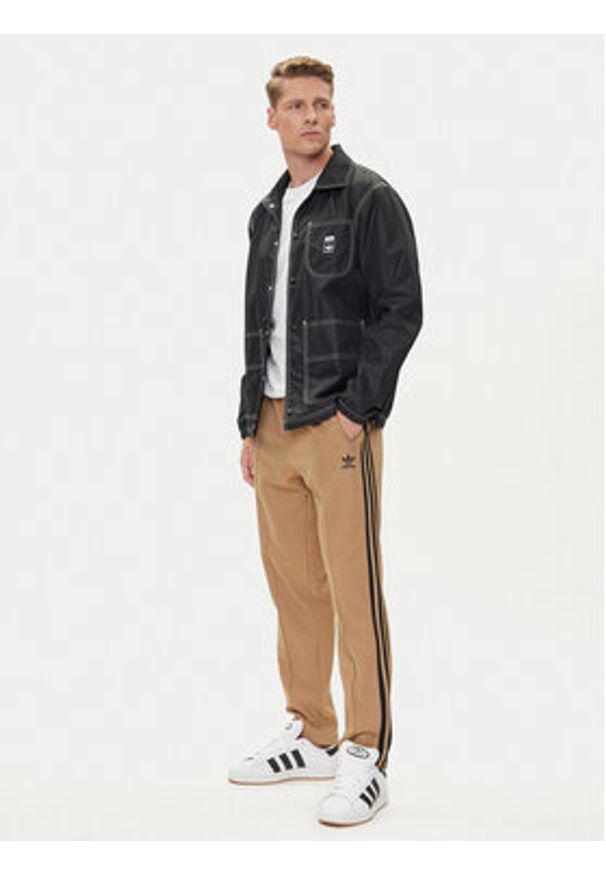 Adidas - adidas Kurtka przejściowa Wabash JW0174 Czarny Regular Fit. Kolor: czarny. Materiał: syntetyk