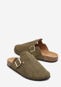 Renee - Zielone Klapki Chodaki Ozdobione Paskami z Klamrami Silamia. Okazja: na co dzień. Kolor: zielony. Materiał: jeans. Wzór: aplikacja. Styl: casual