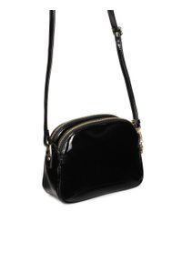 Kazar - Czarna lakierowana torebka na pasku. Kolor: czarny. Wzór: aplikacja. Materiał: lakierowane, skórzane. Styl: wizytowy, casual, klasyczny, elegancki #3