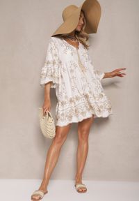 Renee - Biała Sukienka Oversize w Stylu Boho z Wiskozą Zdobiona Haftem Zenhiria. Okazja: na co dzień. Typ kołnierza: dekolt w kształcie V. Kolor: biały. Materiał: wiskoza. Wzór: aplikacja, haft. Typ sukienki: oversize. Styl: boho #3