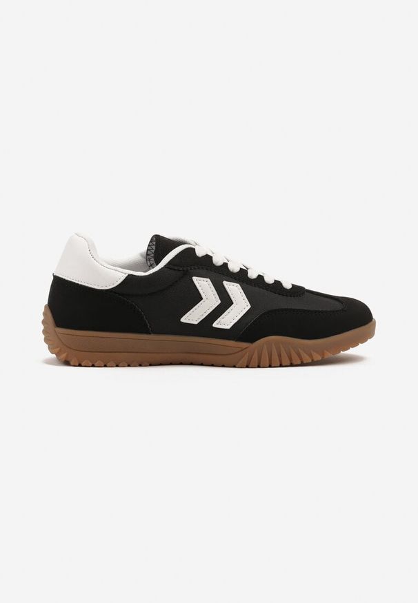 Born2be - Czarne Sneakersy w Stylu Klasycznych Tenisówek z Ozdobnymi Przeszyciami Napilia. Okazja: na spotkanie biznesowe. Kolor: czarny. Materiał: jeans, skóra
