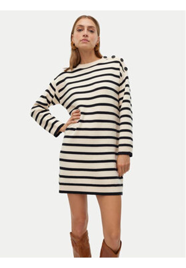 Vero Moda Sukienka dzianinowa Saba 10309307 Beżowy Loose Fit. Kolor: beżowy. Materiał: syntetyk, wiskoza
