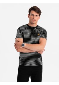 Ombre Clothing - Męski t-shirt w paski z patchem Ombre Design – czarno-biały V2 - Rozmiar: M. Okazja: na co dzień. Kolor: biały. Materiał: guma, jeans, poliester, bawełna. Wzór: paski. Styl: casual #6