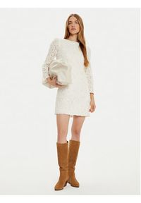YAS Sukienka koktajlowa Elenor 26032155 Écru Regular Fit. Kolor: kremowy. Materiał: syntetyk, bawełna. Styl: wizytowy #4