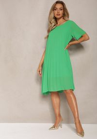 Renee - Zielona Plisowana Sukienka o Rozkloszowanym Kroju Orxiala. Kolor: zielony. Styl: elegancki
