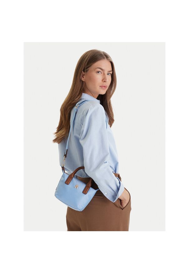 TOMMY HILFIGER - Torebka Tommy Hilfiger. Kolor: niebieski