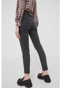 Answear Lab jeansy Mom Fit damskie high waist. Stan: podwyższony. Kolor: szary. Styl: wakacyjny