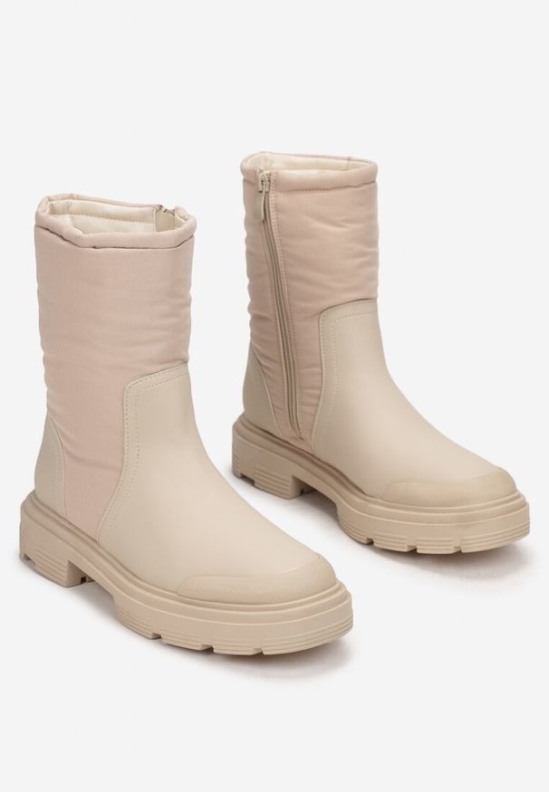 Born2be - Beżowe Botki Sztyblety z Pikowaną Cholewką Emele. Okazja: na co dzień. Kolor: beżowy. Materiał: jeans. Szerokość cholewki: normalna. Obcas: na obcasie. Styl: klasyczny, elegancki, casual. Wysokość obcasa: niski