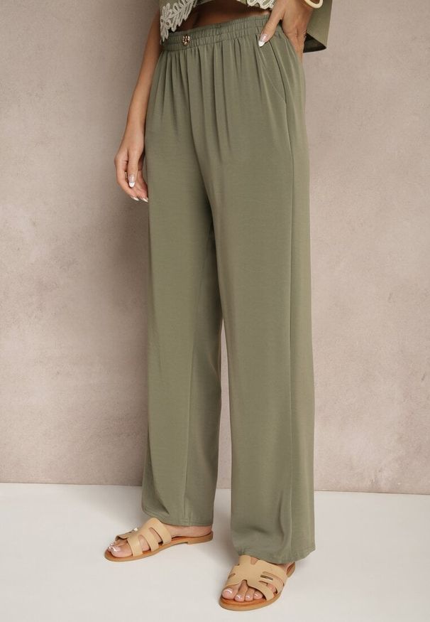 Renee - Zielone Wiskozowe Spodnie High Waist o Prostym Fasonie Saliella. Okazja: na co dzień. Stan: podwyższony. Kolor: zielony. Materiał: wiskoza. Sezon: lato, wiosna. Styl: elegancki, casual