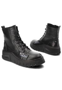 Czarne Botki Venezia Wygodne Obuwie Damskie. Okazja: na co dzień. Zapięcie: sznurówki. Kolor: czarny. Materiał: skóra, materiał. Szerokość cholewki: normalna. Styl: casual #5