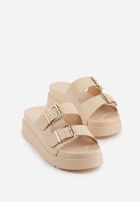 Born2be - Beżowe Klapki na Grubej Podeszwie z Dwoma Klamrami Xenienne. Okazja: na co dzień. Kolor: beżowy. Materiał: jeans. Wzór: ażurowy. Styl: casual, klasyczny #8