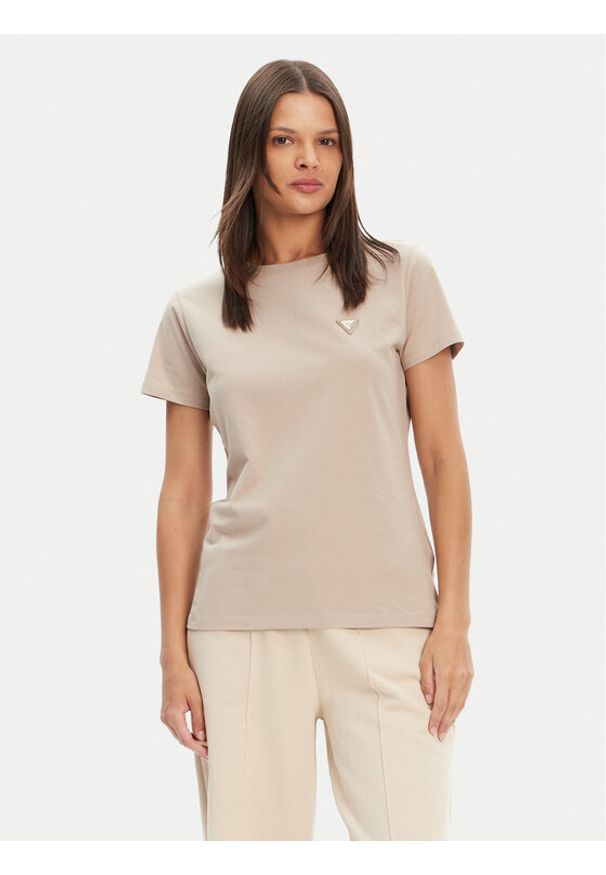 Guess T-Shirt V4YI09 J1314 Beżowy Regular Fit. Kolor: beżowy. Materiał: bawełna