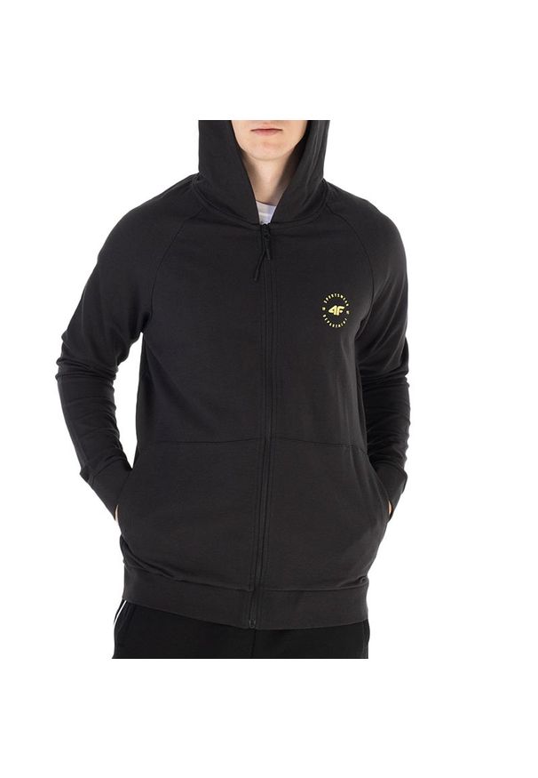 4f - Bluza 4F H4L22BLM01922S - czarna. Typ kołnierza: kaptur. Kolor: czarny. Materiał: bawełna, elastan, polar. Sezon: zima