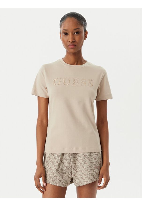 Guess T-Shirt V6RI20 J1314 Beżowy Regular Fit. Kolor: beżowy. Materiał: bawełna