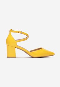 Born2be - Żółte Czółenka Phylele. Nosek buta: otwarty. Zapięcie: pasek. Kolor: żółty. Materiał: lakier. Obcas: na słupku. Styl: wizytowy