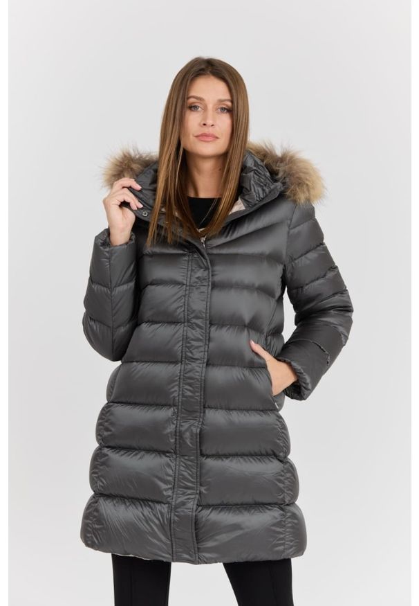 Hetrego - HETREGO Szara damska kurtka puchowa Leonie Quilted Woman Jacket With Detached Hood. Okazja: na co dzień. Kolor: szary. Materiał: puch. Długość rękawa: długi rękaw. Długość: długie. Styl: casual