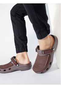 Crocs Klapki Yukon Vista II Clog M 207142 Brązowy. Kolor: brązowy #4