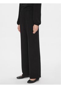 Vero Moda Spodnie materiałowe 10302548 Czarny Loose Fit. Kolor: czarny. Materiał: syntetyk