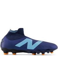 Korki męskie New Balance TEKELA PRO FG V4+ ST1FN45 - granatowe. Kolor: niebieski. Materiał: guma, włókno. Szerokość cholewki: normalna. Sport: piłka nożna, bieganie