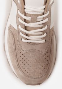 Born2be - Beżowe Sneakersy z Zamszu Naturalnego z Perforacją na Grubej Podeszwie Cezarisse. Kolor: beżowy. Materiał: zamsz #8