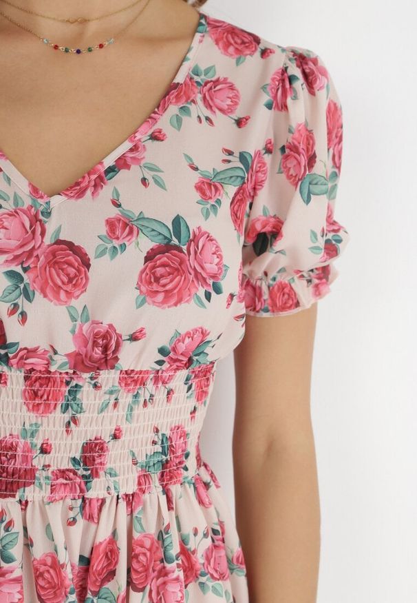 Born2be - Różowa Sukienka Aethiliana. Kolor: różowy. Długość rękawa: krótki rękaw. Długość: mini