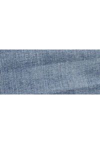 TOP SECRET - Jeansowe szorty. Kolor: niebieski. Materiał: jeans. Sezon: lato. Styl: klasyczny #3