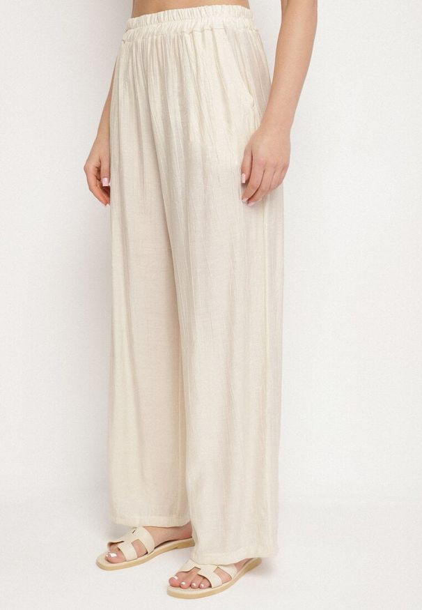 Born2be - Beżowy Wiskozowy Komplet Szerokie Spodnie i Bluzka z Wiązanym Paskiem Liramira. Kolor: beżowy. Materiał: wiskoza