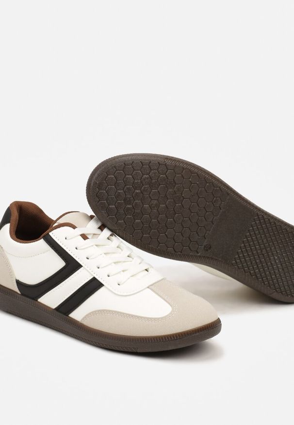Born2be - Beżowe Stylowe Sneakersy na Płaskiej Podeszwie z Geometrycznymi Przeszyciami Rialine. Nosek buta: okrągły. Zapięcie: sznurówki. Kolor: beżowy. Materiał: materiał. Wzór: geometria. Obcas: na płaskiej podeszwie. Wysokość obcasa: niski