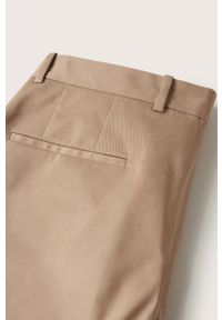 Mango Man spodnie Dublino męskie kolor beżowy w fasonie chinos. Kolor: beżowy. Materiał: włókno, tkanina. Wzór: gładki