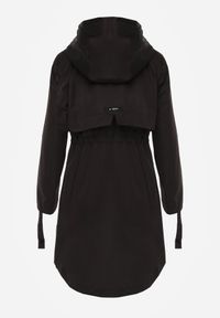 Born2be - Czarna Kurtka w Stylu Parki z Odpinanym Kapturem i Sznurkami Enang. Okazja: na spacer. Kolor: czarny. Materiał: prążkowany, jeans #6