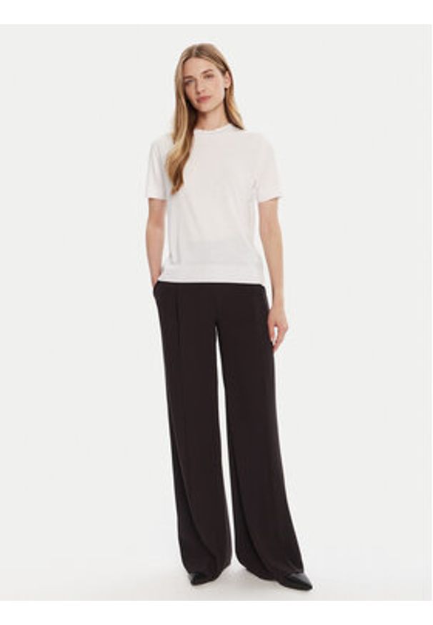 Calvin Klein T-Shirt LV044B206G Biały Regular Fit. Kolor: biały. Materiał: bawełna