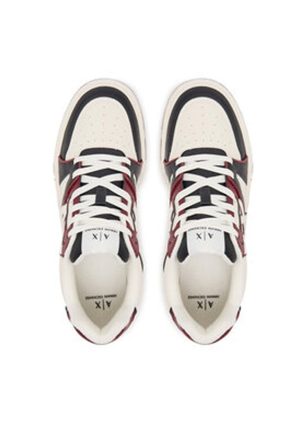Armani Exchange Sneakersy XM001934 AF19174 Écru. Kolor: kremowy. Materiał: skóra