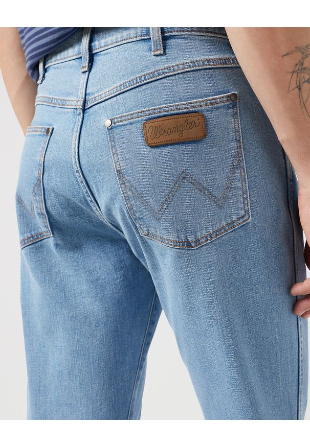 Wrangler - WRANGLER LARSTON MĘSKIE SPODNIE JEANSOWE JEANSY DŻINSY GOOD VIBES 112350666 W18S016839